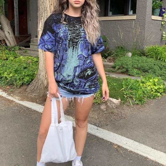 Sickest oversized tee - Picture 4 of 4